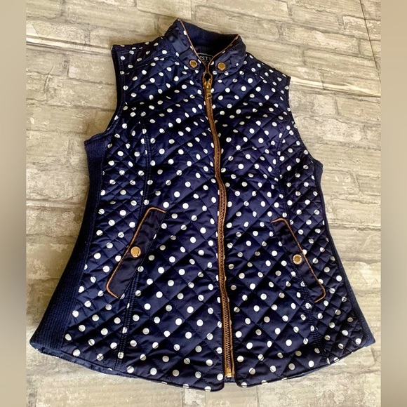 C’ESTTOI: POLKA DOT VEST - Picture 8 of 9
